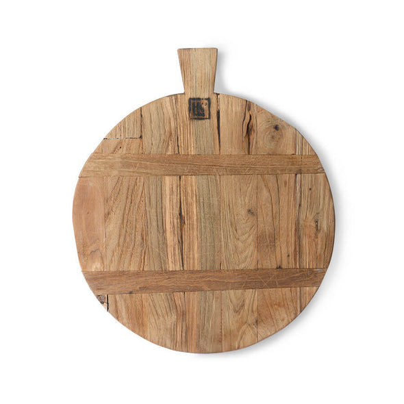 Round wooden bread board. Length 37.5cm, width 32cm, height 1.5cm.